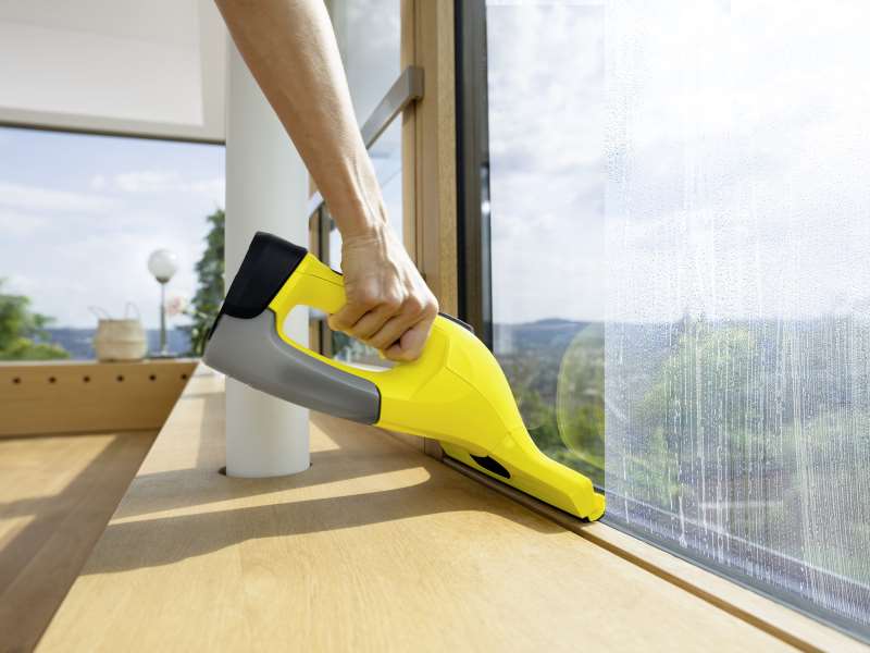 Kärcher - WV 6 Plus - 2-in-1 Window Vacuum Squeegee - Also Perfect for  Showers, Mirrors, Glass, & Countertops - 11 in. Squeegee Blade